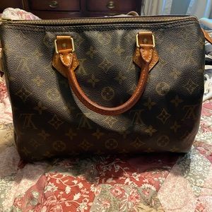 Louis Vuitton Speedy 30